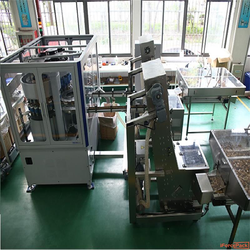 Automatic plastic cap closure assembly machine