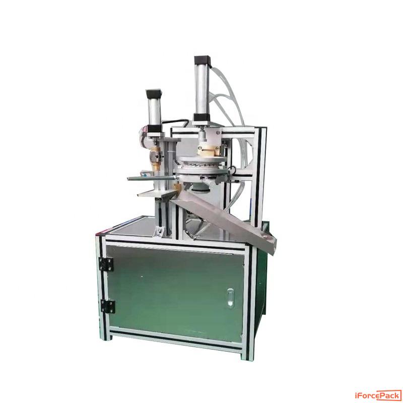 Manual soap film pleat wrapping heat sealing packing machine